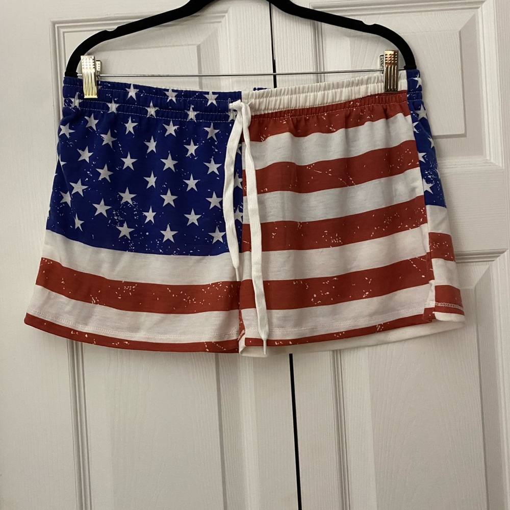 Jaclyn Intimates, Medium American Flag Shorts
